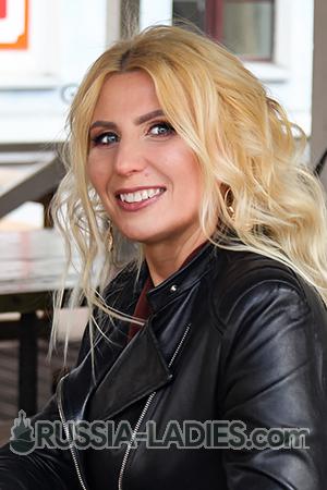 177294 - Yuliya Age: 55 - Russia