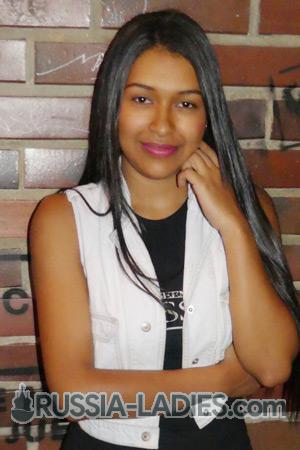 184304 - Manuela Age: 28 - Colombia