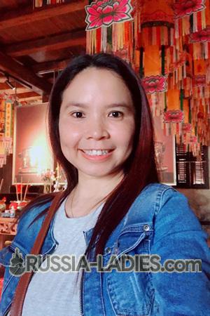 195940 - Simaporn Age: 47 - Thailand