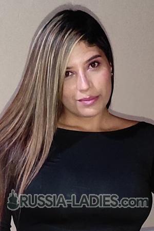 204578 - Daniela Age: 33 - Colombia