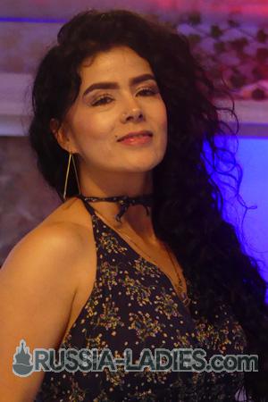 204739 - Yenny Age: 42 - Colombia