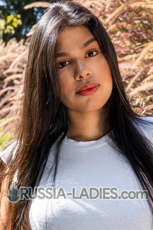 206827 - Nataly Age: 26 - Colombia
