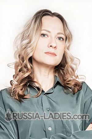215098 - Elena Age: 40 - Russia