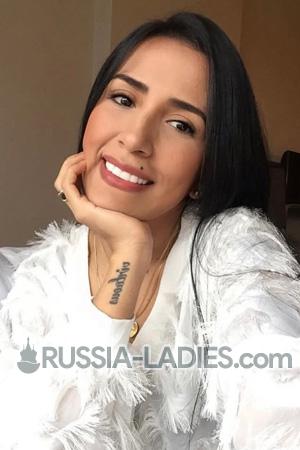 221695 - Fabiola Age: 30 - Colombia
