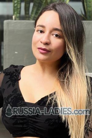 223216 - Geraldine Age: 34 - Colombia