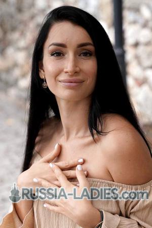 225400 - Elina Age: 30 - Ukraine