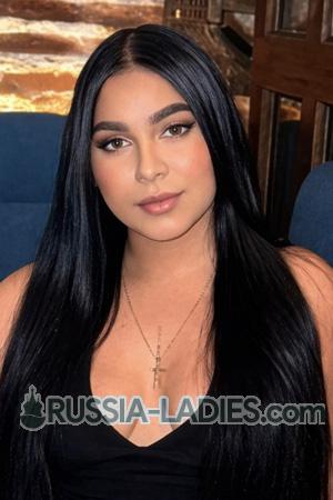 227132 - Maybelline Age: 23 - Colombia