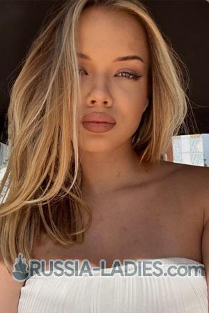 227339 - Darina Age: 18 - Ukraine