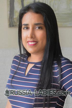 227605 - Karen Age: 39 - Peru