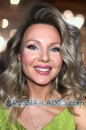228210 - Anastasia Age: 40 - Russia